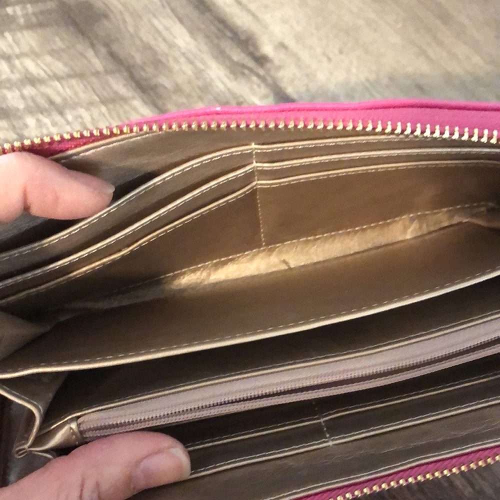 Pink wallet - Picture 4 of 4